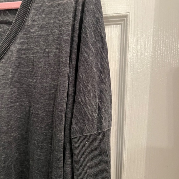 Marc New York Performance 1X NEW Long Sleeve Tunic Tee Black Gray - Picture 9 of 16